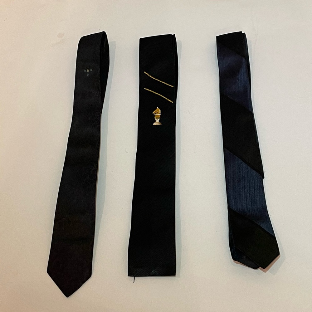 Vintage skinny ties